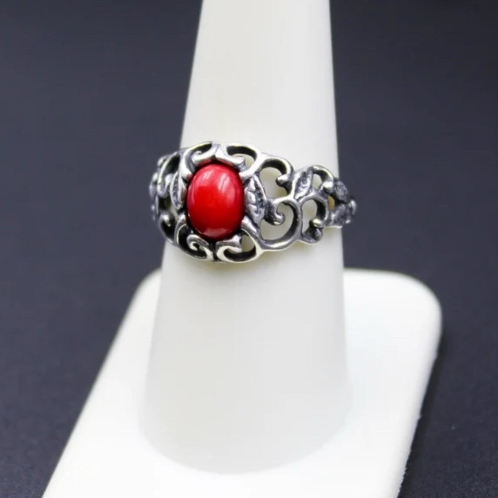 Beautiful Red Oval Coral with Swirl Design Sterling Silver Size 6